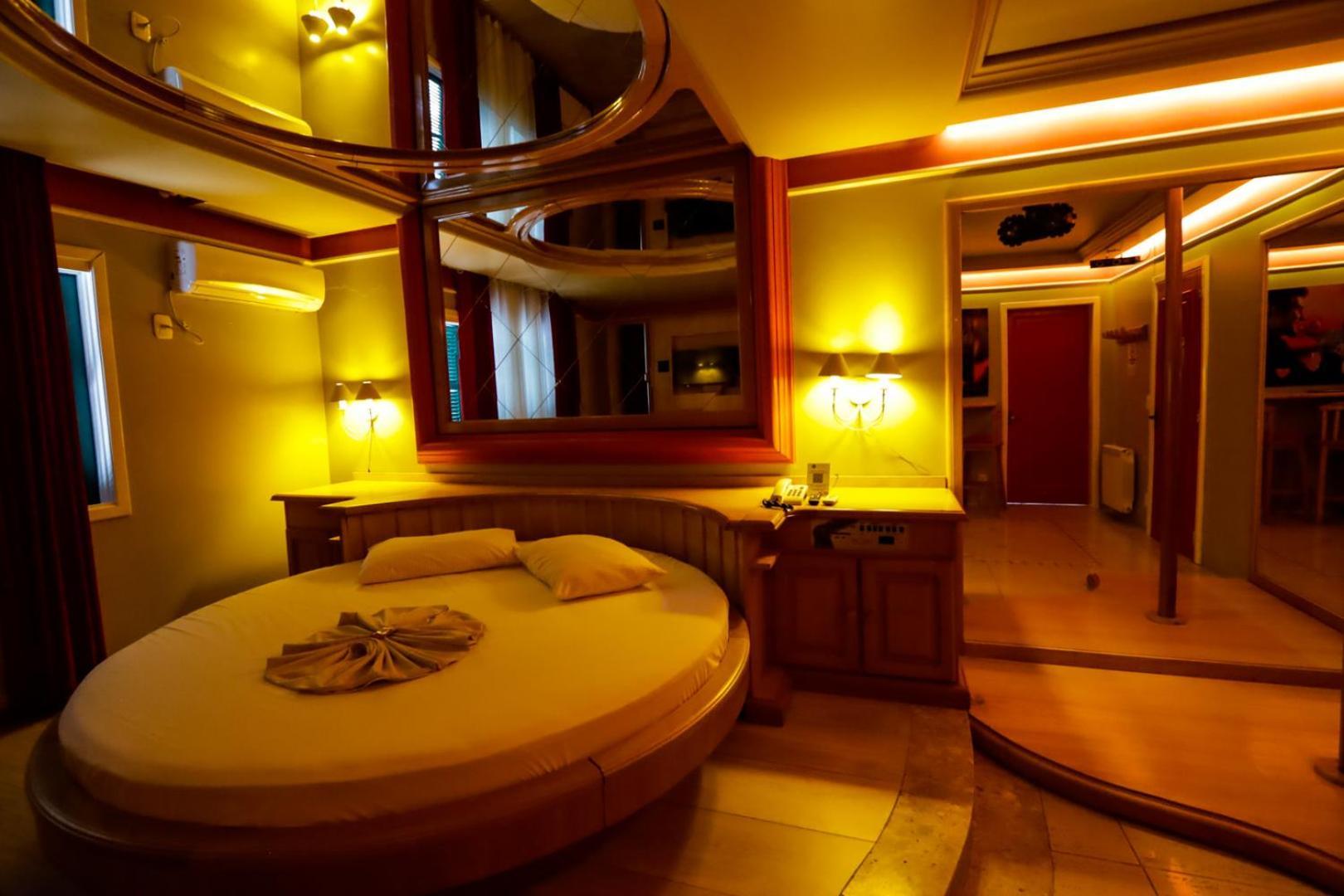 גראמדו Motel Avenida (Adults Only) מראה חיצוני תמונה