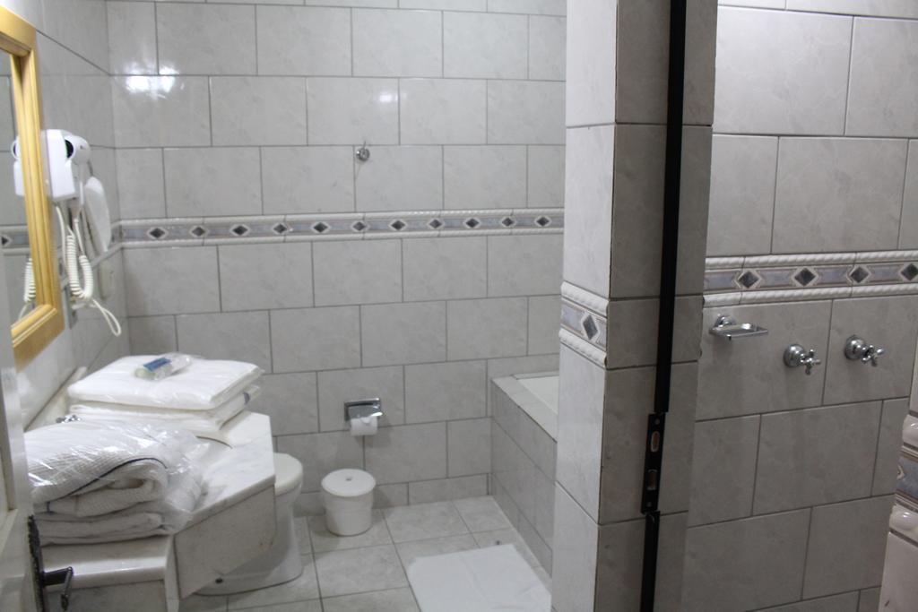 גראמדו Motel Avenida (Adults Only) מראה חיצוני תמונה